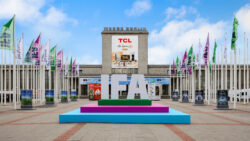 Выставка IFA 2026 в Берлине с оформлением TCL — фото производителя