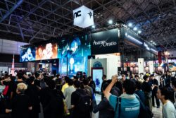 Стенд NC с дисплеями Samsung Spatial Signage на Tokyo Game Show 2026