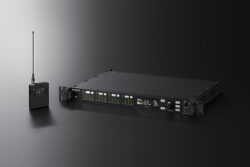 Передатчик Sony DWT-B40 и приёмник DWR-R40Q серии DWX